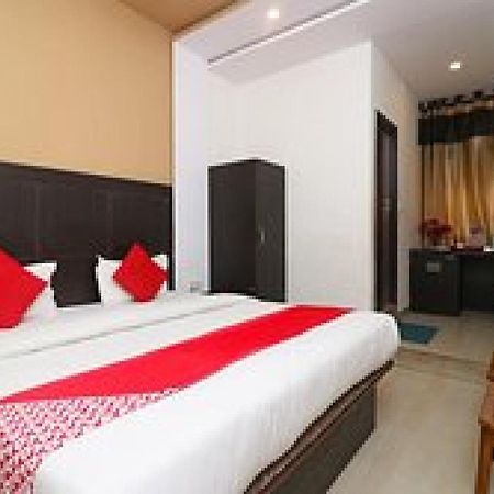 Capital O Hotel Surya Continental Lucknow Exterior foto