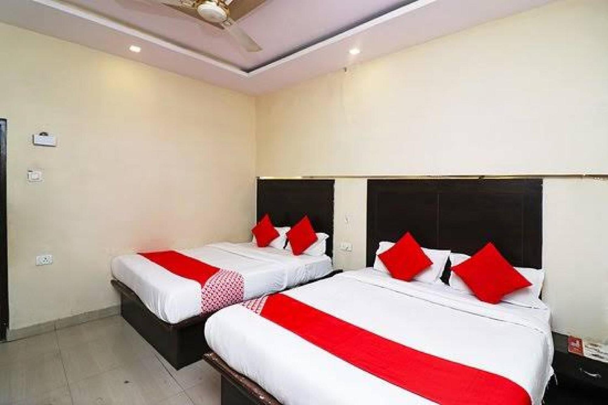 Capital O Hotel Surya Continental Lucknow Exterior foto